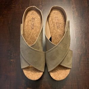 JUSTFAB Wedges (size 5.5)